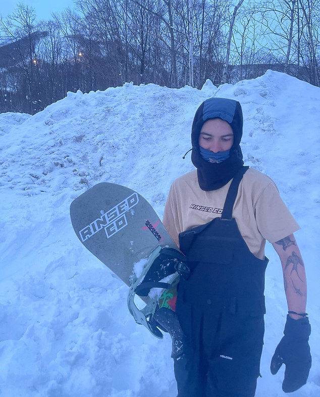 Rinsed Skeleton Tee Sand